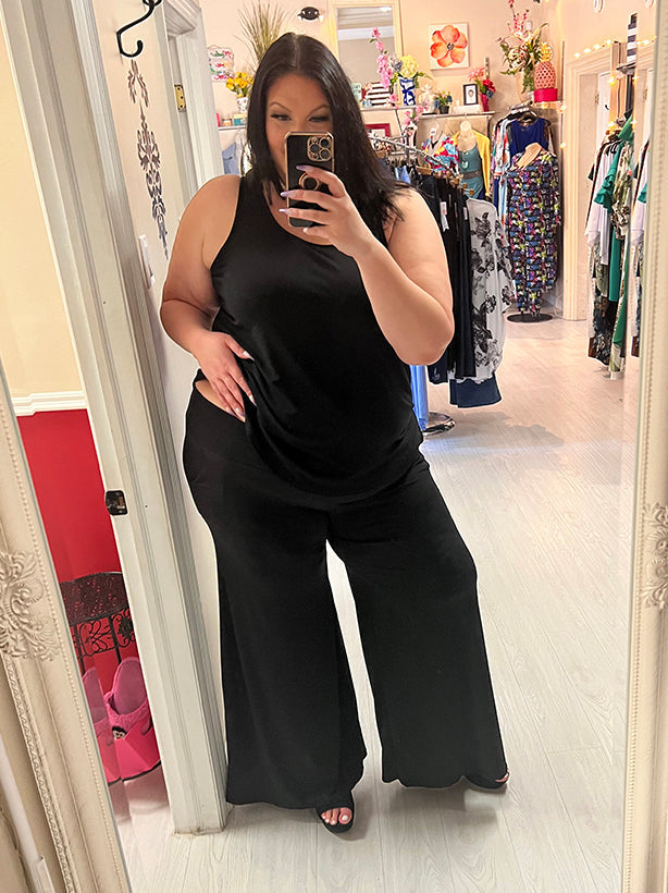 Zara Plus Size Wide Leg Pant in Black